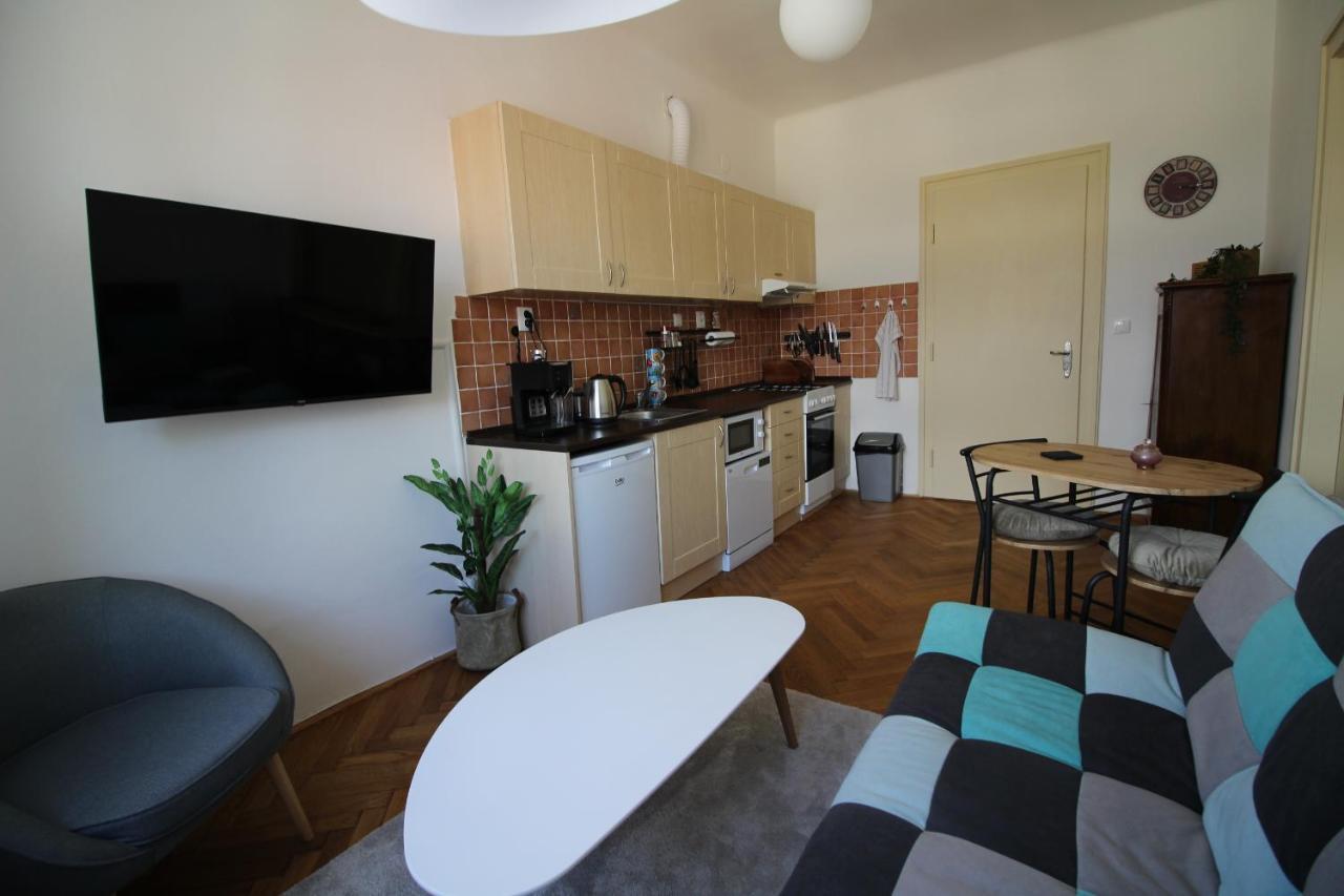 Appartement Apartman Prazska à Jablonec nad Nisou Extérieur photo